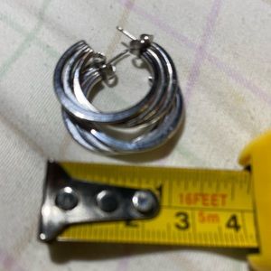 unique hoop shape vintage early 90’s design